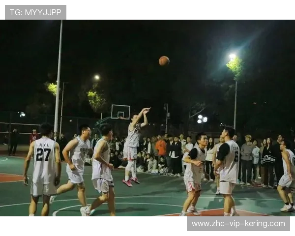 线上特色篮球赛事推动“体育+新媒体”深度融合,篮球线上课程